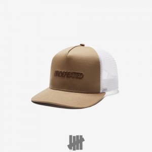 Undefeated Undftd UNDEFEATED LOGO TRUCKER Kopfbedeckung TAUPE | CWTQL-1387