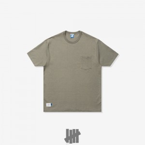 Undefeated Undftd UNDEFEATED STENCIL S/S POCKET TEE Tees BIRCH | PBKMI-7123