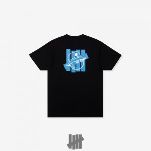 Undefeated Undftd UNDEFEATED X MALBON LOGO LOCKUP S/S TEE Tees Schwarz | FDUAI-9850