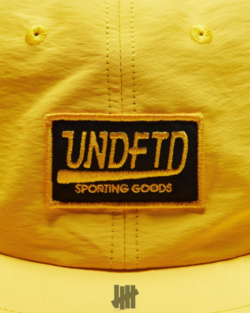 Undefeated Undftd UNDEFEATED PATCH SNAPBACK Kopfbedeckung Gelb | BZJHX-9740