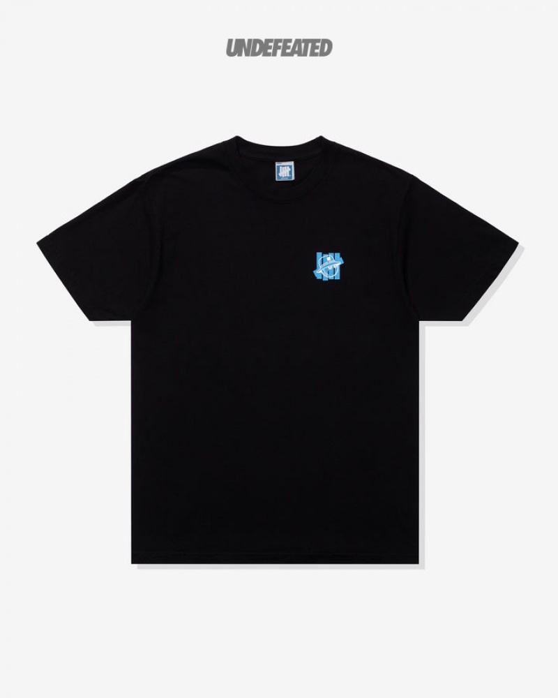 Undefeated Undftd UNDEFEATED X MALBON LOGO LOCKUP S/S TEE Tees Schwarz | FDUAI-9850