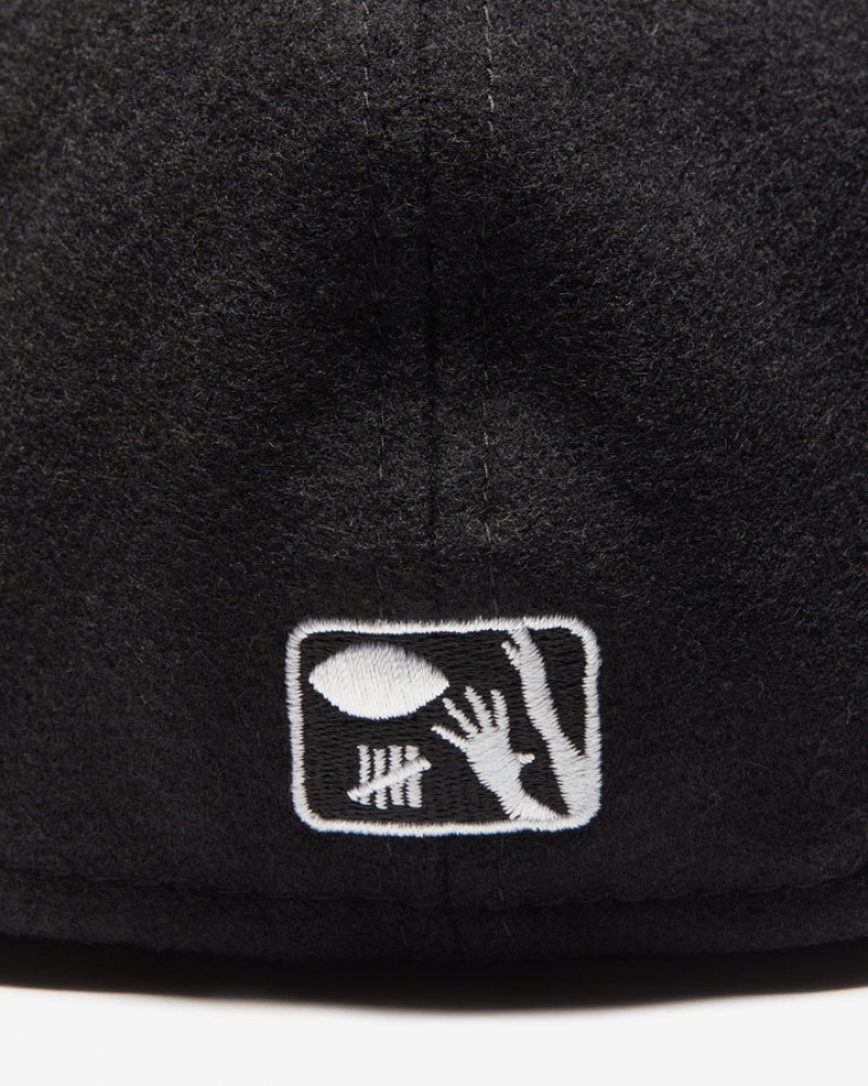 Undefeated Undftd UNDEFEATED X NE ICON PATCH FITTED Kopfbedeckung Schwarz | MGHPL-2481